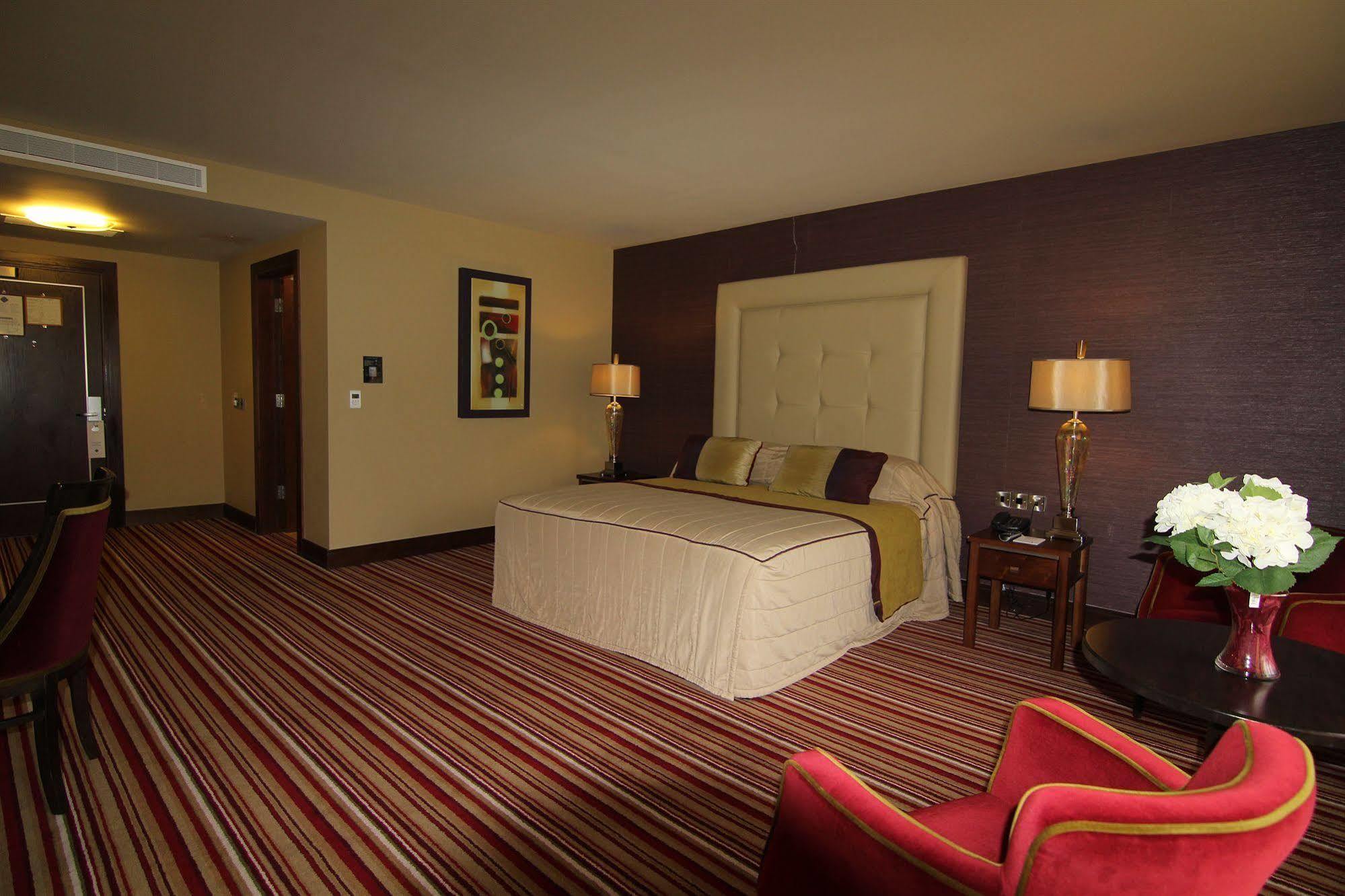 Hotel Errigal Cootehill